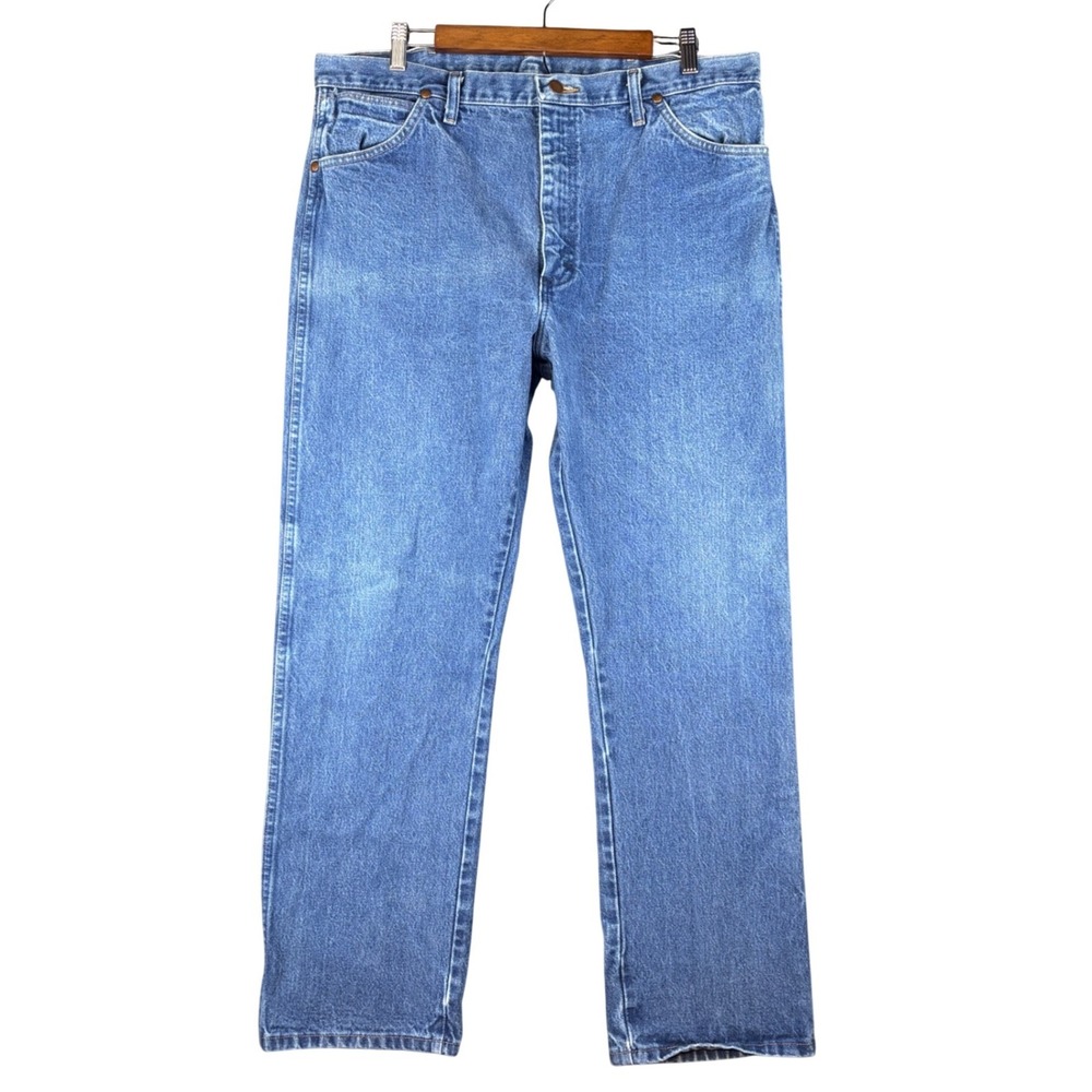 Wrangler Cowboy Cut Original Fit Jeans Mens 38x30 Medium Wash Blue Denim Casual